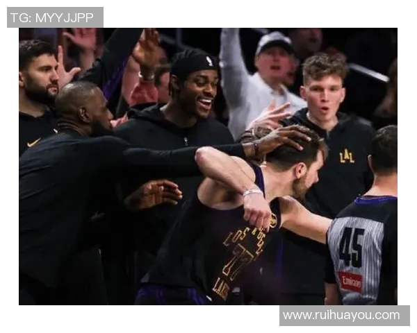 球哥回忆兰德尔在湖人遭遇冷遇只被安排抢板和挡拆角色 球哥回忆兰德尔在湖人遭遇冷遇只被安排抢板和挡拆角色